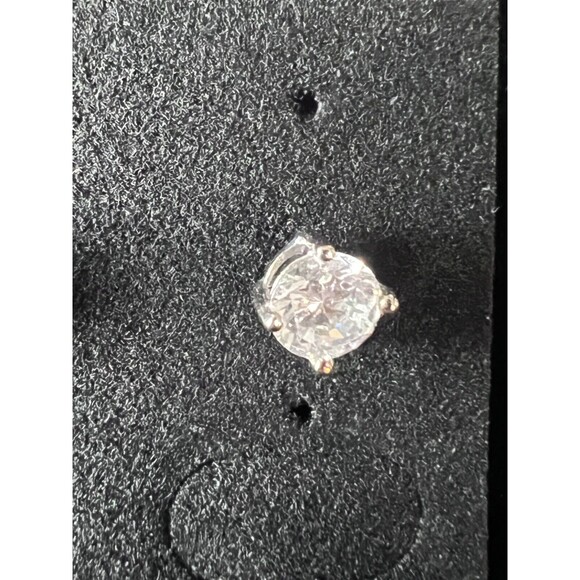Vintage Clear 5mm Crystal Earrings Solitaire Pierced Studs 4-Prong Silvertone - Picture 8 of 11